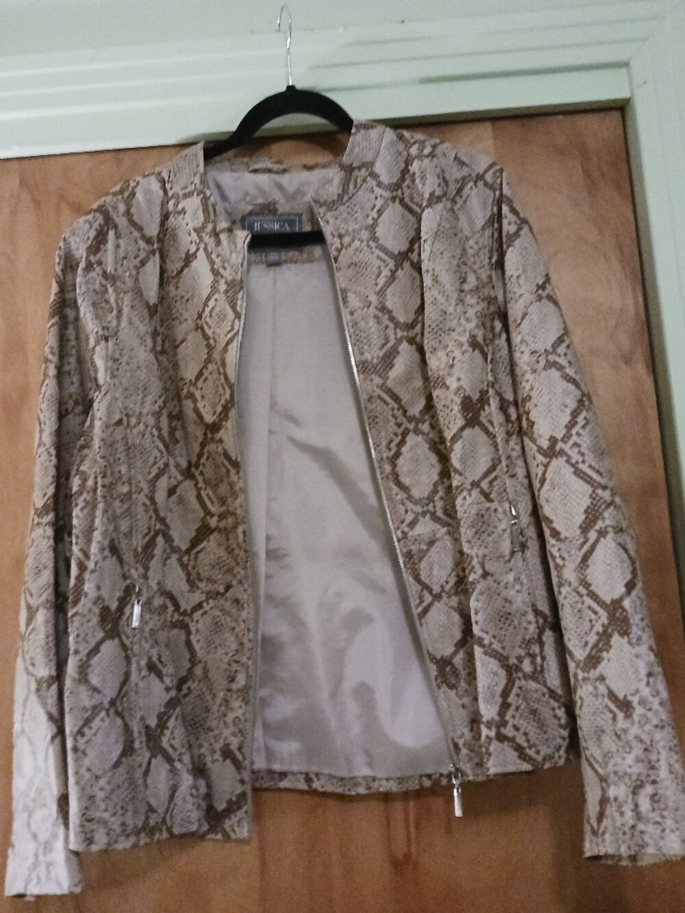 Animal Print Long Sleeve Size 22w